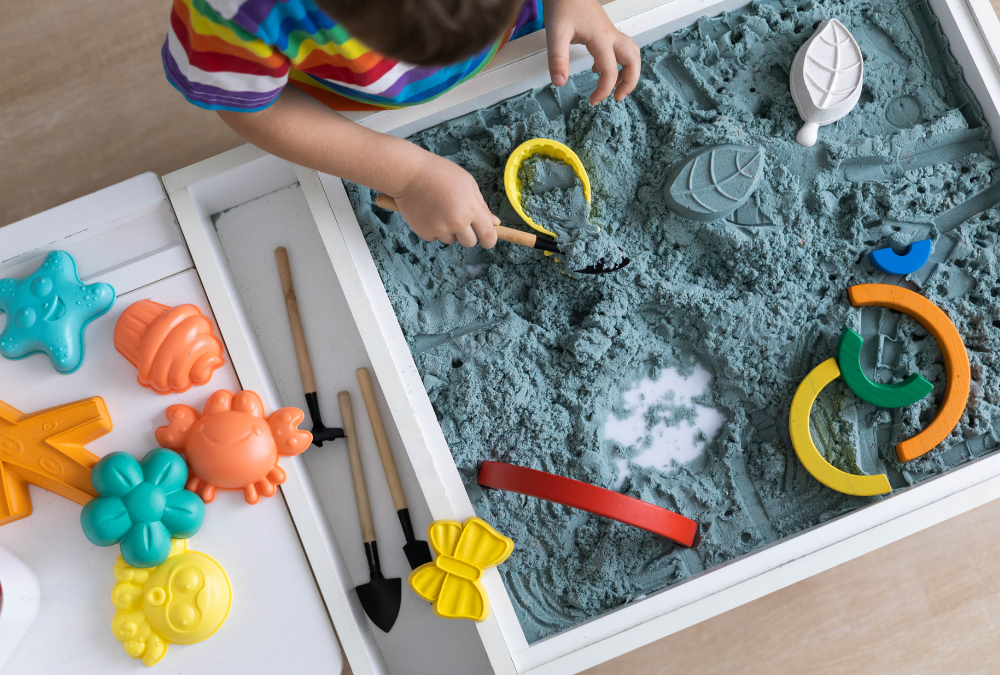 Fine Motor Skills vs Gross Motor Skills: What's the Difference?